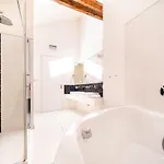 Lejlighed 5br+3.5bt Wilson Apt.