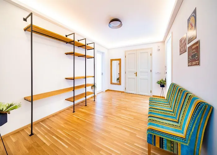 Apartment 5br+3.5bt Wilson Apt. *