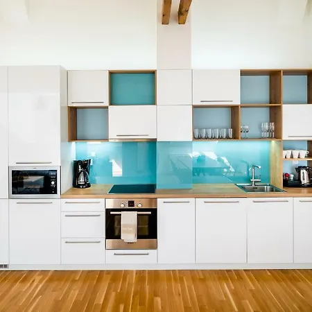 5br+3.5bt Wilson Apt. Апартаменты