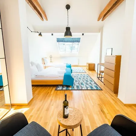 Апартаменты 5br+3.5bt Wilson Apt. *