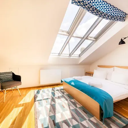 Апартаменты 5br+3.5bt Wilson Apt. *